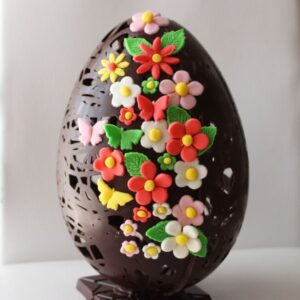 Uova di Pasqua vegan decorato